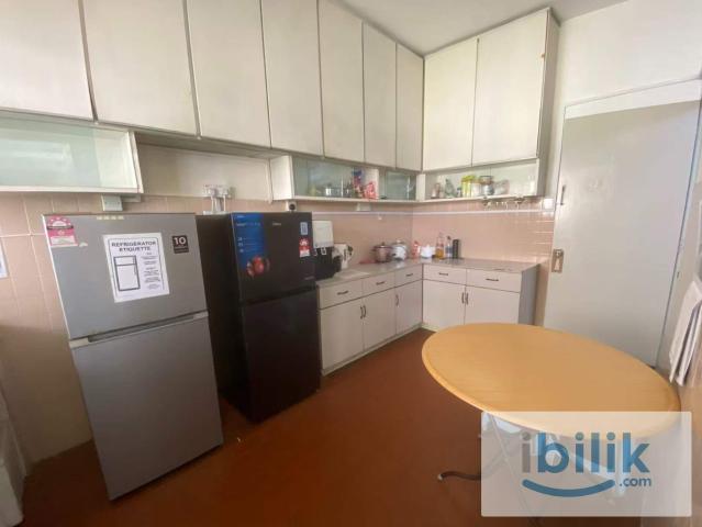 Room for rent in Petaling, Damansara Damai