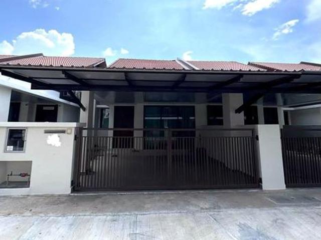 Terraced House for sale in Wellesley, Penang