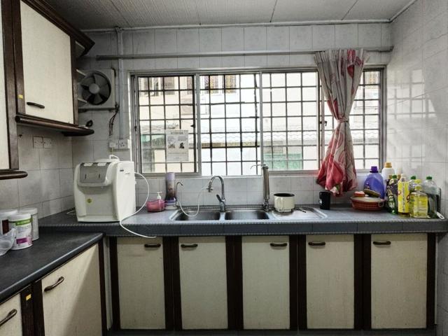 Room for rent in Petaling, Damansara Damai