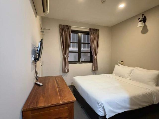 Room for rent in Country Heights Damansara, Kuala Lumpur