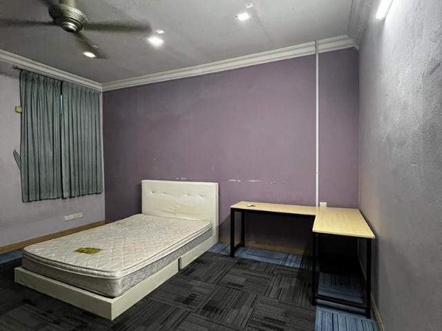 Room for rent in Petaling, Subang Jaya