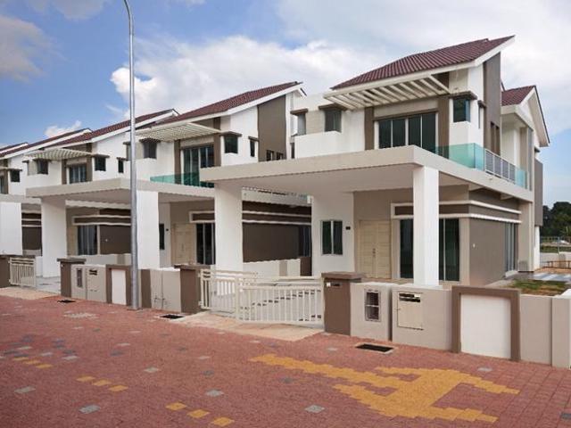 Bungalow for sale in Wellesley, Penang