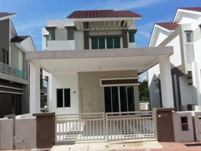 Bungalow for sale in Wellesley, Penang