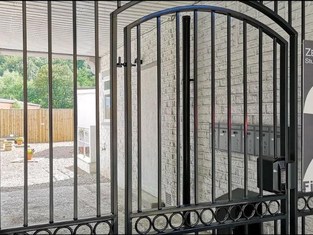 House for rent in Huddersfield, West Yorkshire
