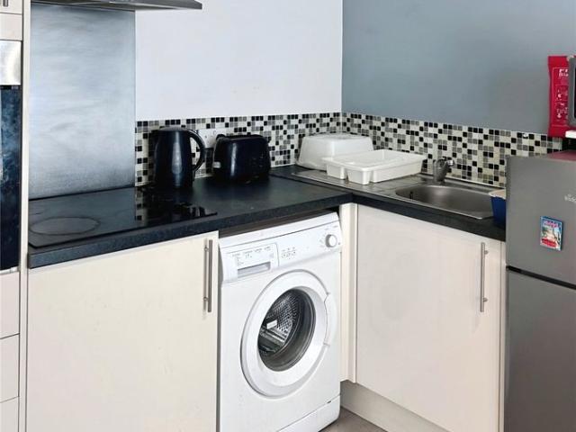 House for rent in Huddersfield, West Yorkshire