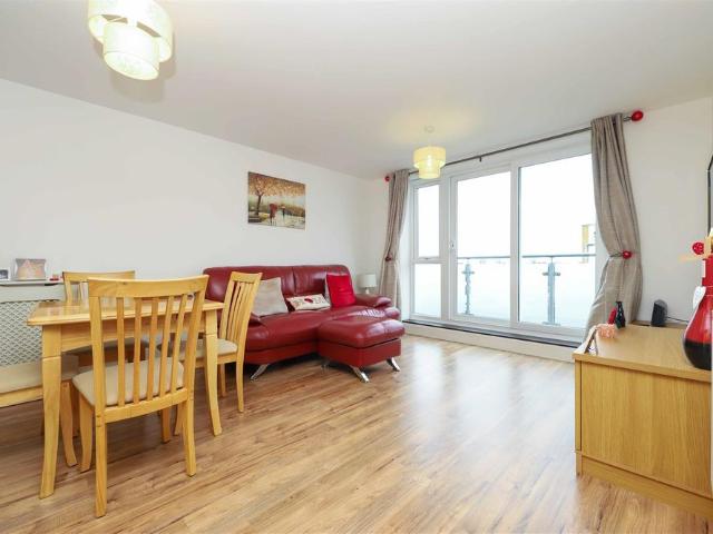 Apartment for rent in Yiewsley, Greater London
