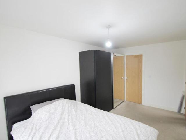 Apartment for rent in Yiewsley, Greater London