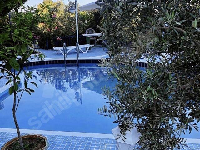 Dikili, İzmir içerisinde satılık Turistik Tesis
