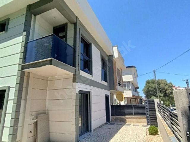 Urla, İzmir içerisinde satılık Villa