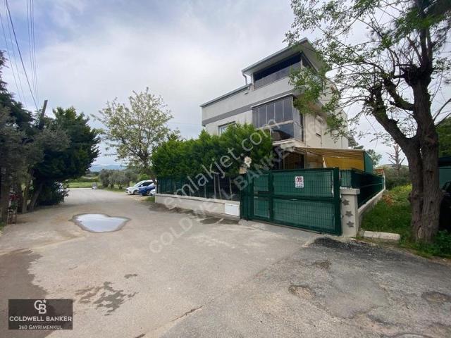 Urla, İzmir içerisinde satılık Bina