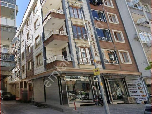 Nuripaşa Mahallesi, Zeytinburnu içerisinde satılık mülk