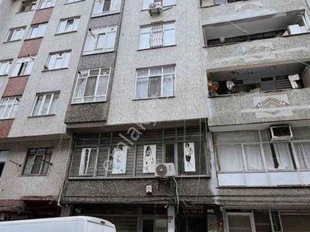 Sümer Mahallesi, Zeytinburnu içerisinde satılık Bina