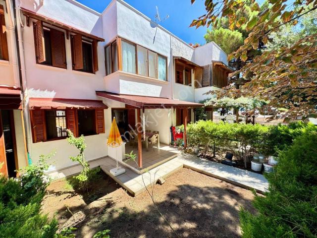 Burhaniye, Balikesir içerisinde satılık Villa