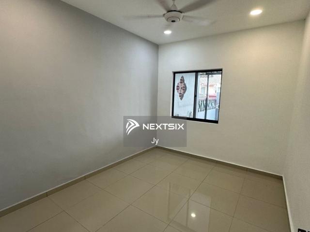 Residential House for sale in Tebrau, Johor