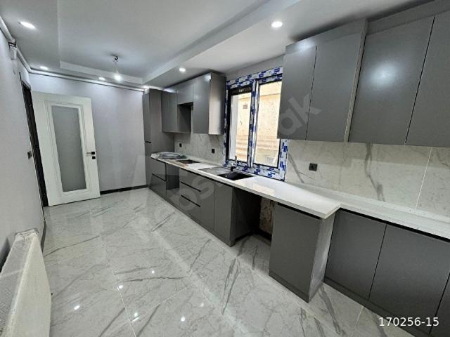 Tire, İzmir içerisinde satılık mülk