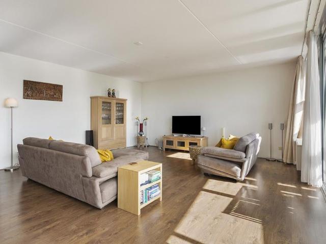 Appartement te huur in Stadshart, Lelystad