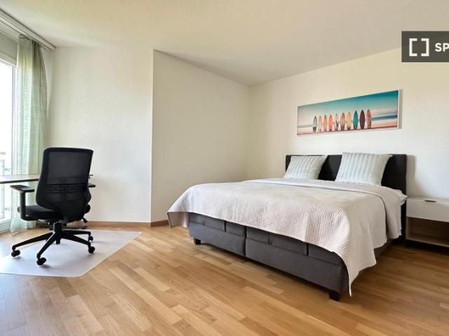 Zimmer mieten in Kloten, Zürich