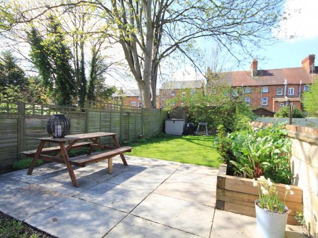 Apartment for rent in Reading