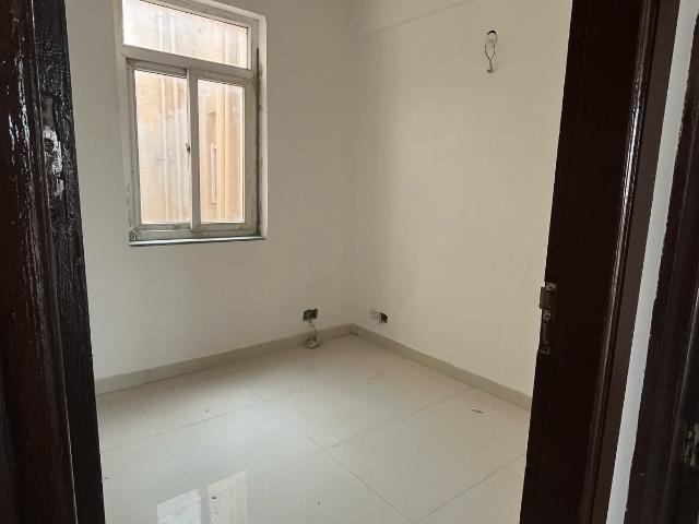Flat for sale in Hariana