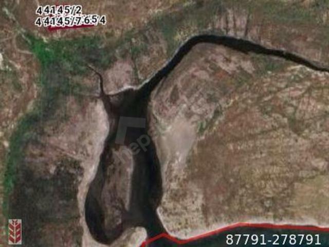 Zeytineli Mahallesi, Çeşme içerisinde satılık Arsa