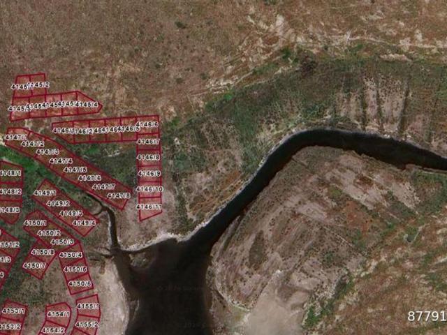 Zeytineli Mahallesi, Çeşme içerisinde satılık Arsa