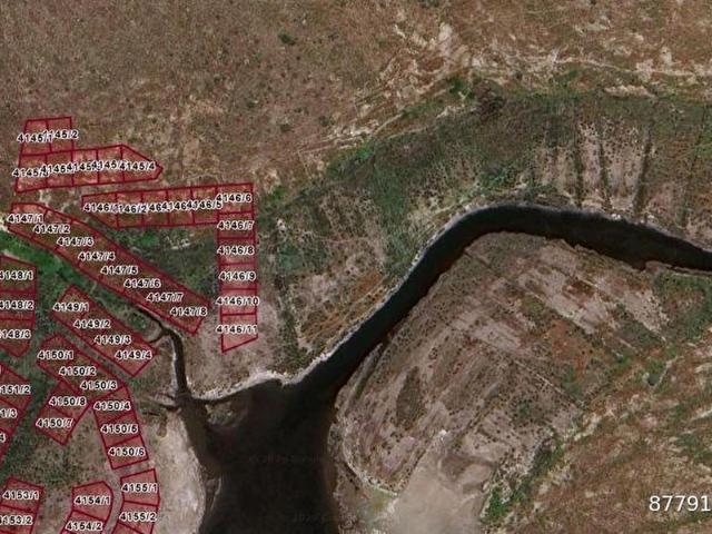 Zeytineli Mahallesi, Çeşme içerisinde satılık Arsa