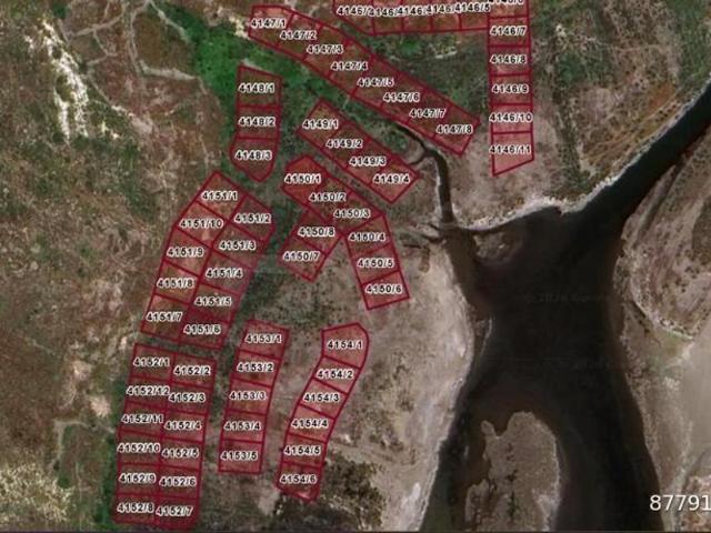 Zeytineli Mahallesi, Çeşme içerisinde satılık Arsa