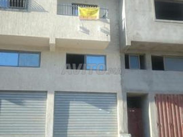 Local commercial vente à Aïn Harrouda, Gharb-Chrarda-Beni Hssen