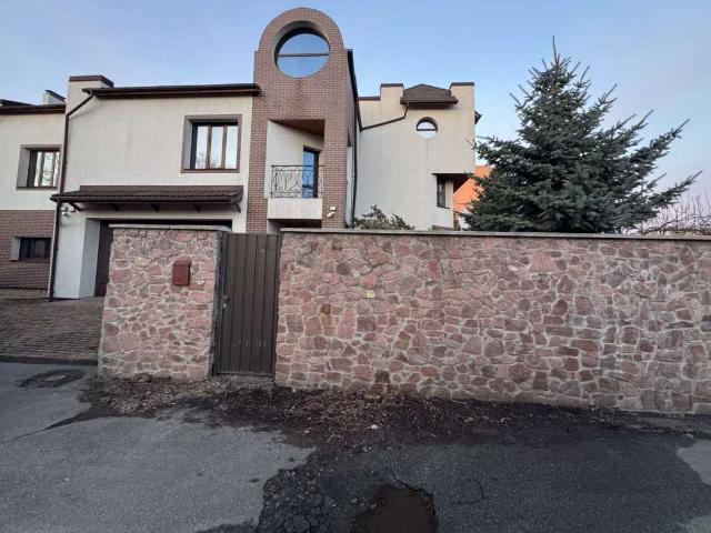 Дом аренда в Романкове