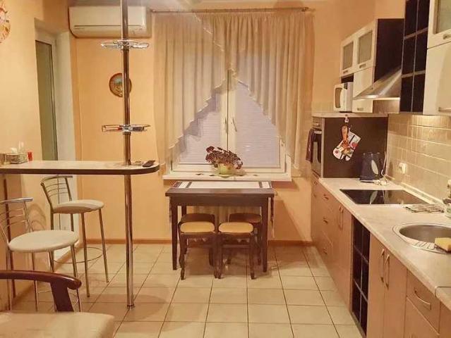 Квартира аренда в Романкове