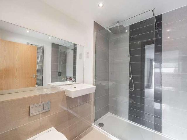 Apartment for rent in Edgware, London Borough of Harrow