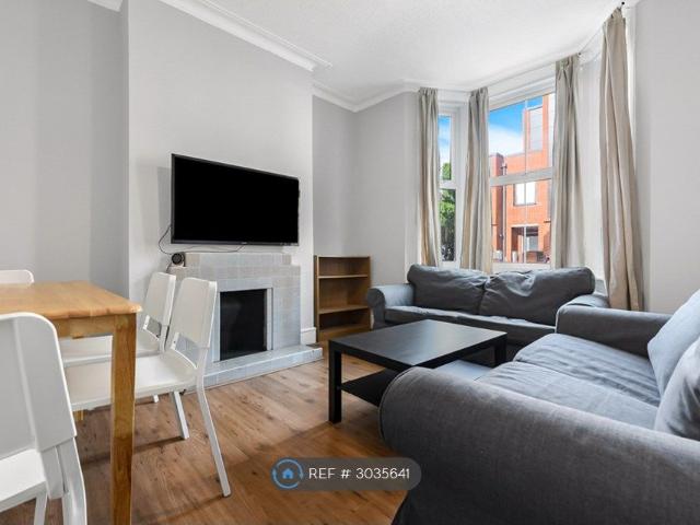 House for rent in Archway, Greater London
