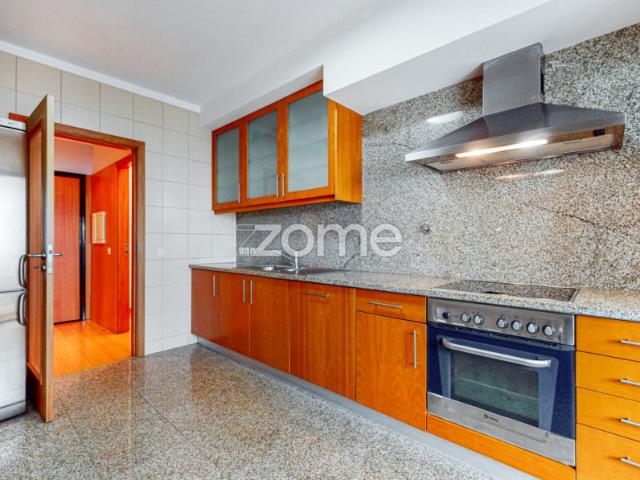Apartamento alugar em Maia, Vermoim