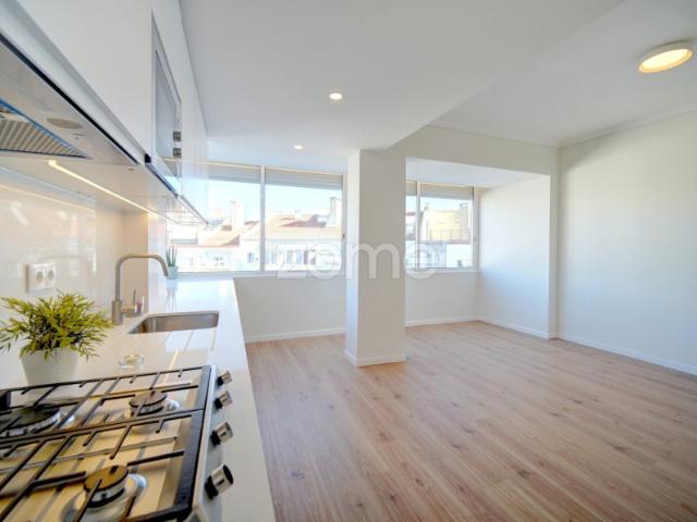 Apartamento alugar em Benfica, Lisboa