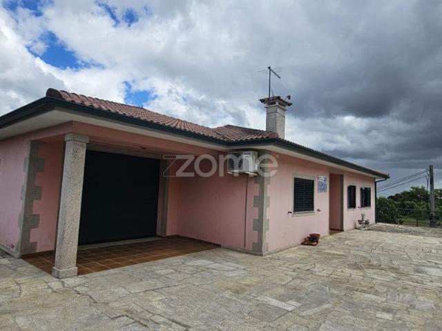 Casa alugar em São Tomé do Castelo e Justes, Vila Real