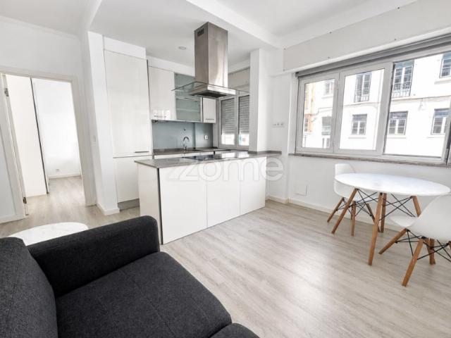 Apartamento alugar em Campo de Ourique, Lisboa