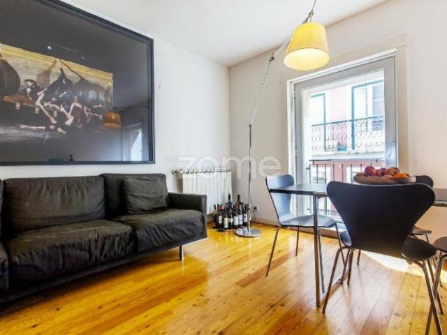 Apartamento alugar em Misericórdia, Lisboa