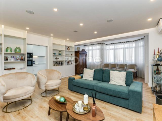 Apartamento alugar em Cova da Piedade, Almada