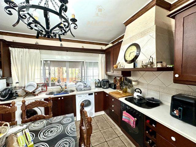 Casa en venta en Almodóvar Del Río, Andalucía
