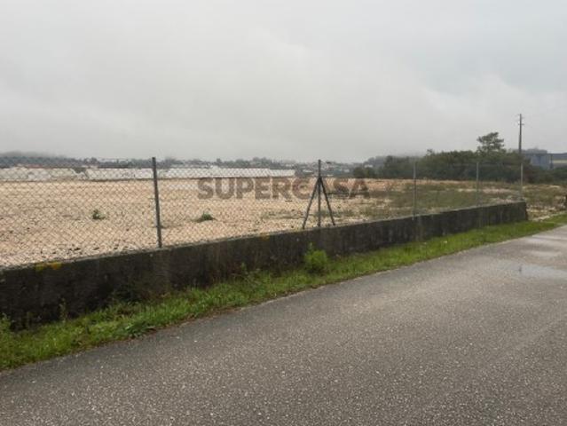 Terreno venda em Ourém, Santarém