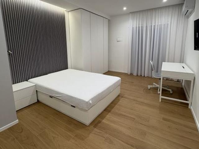 Stanza in affitto a Santa Croce, Napola