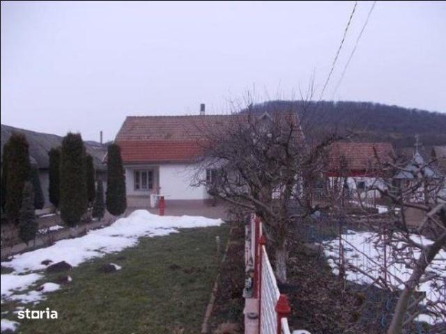 Casă vânzări