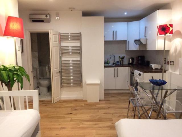 Apartment for rent in St. George in the East, Greater London