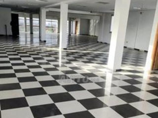 Bureau location à Deroua, Gharb-Chrarda-Beni Hssen