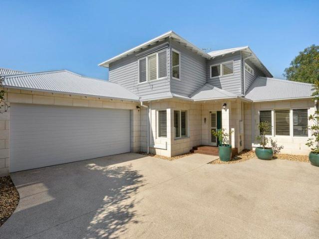 Townhouse for sale in Camerons Creek, Victoria