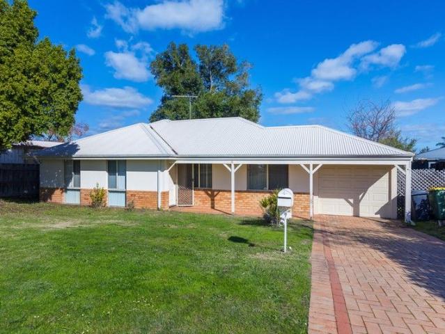 House for sale in Perth, Hasluck