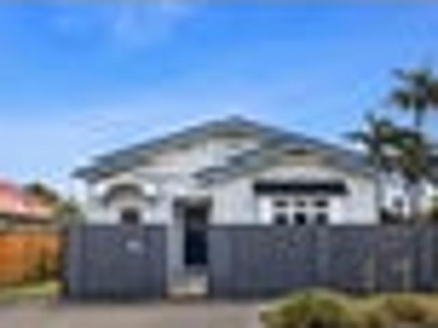 House for sale in Auckland, Oroua County