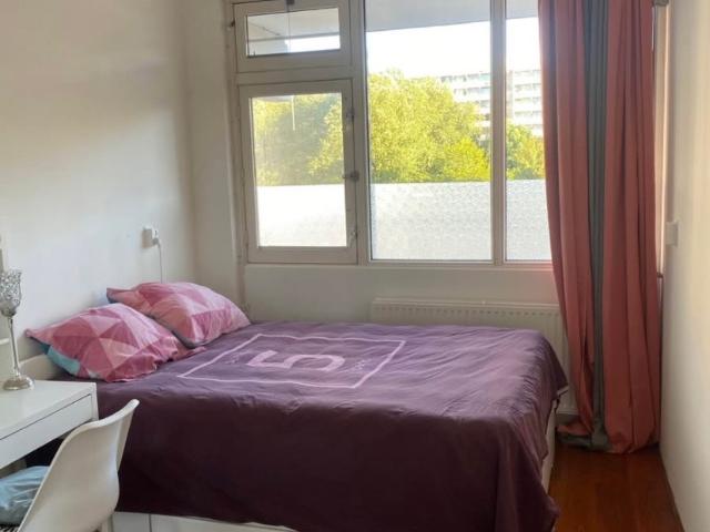Kamer te huur in Zuidoost, Amsterdam