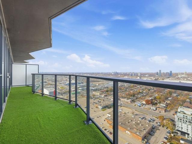 House for rent in Etobicoke—Lakeshore, Toronto