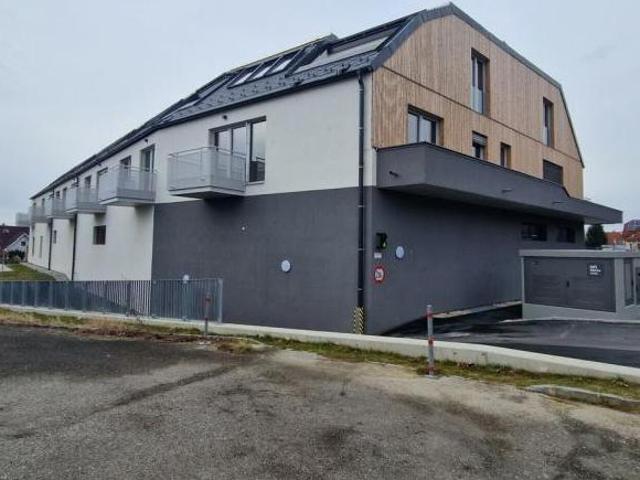 Wohnung kaufen in Oberstockstall, Kirchberg am Wagram